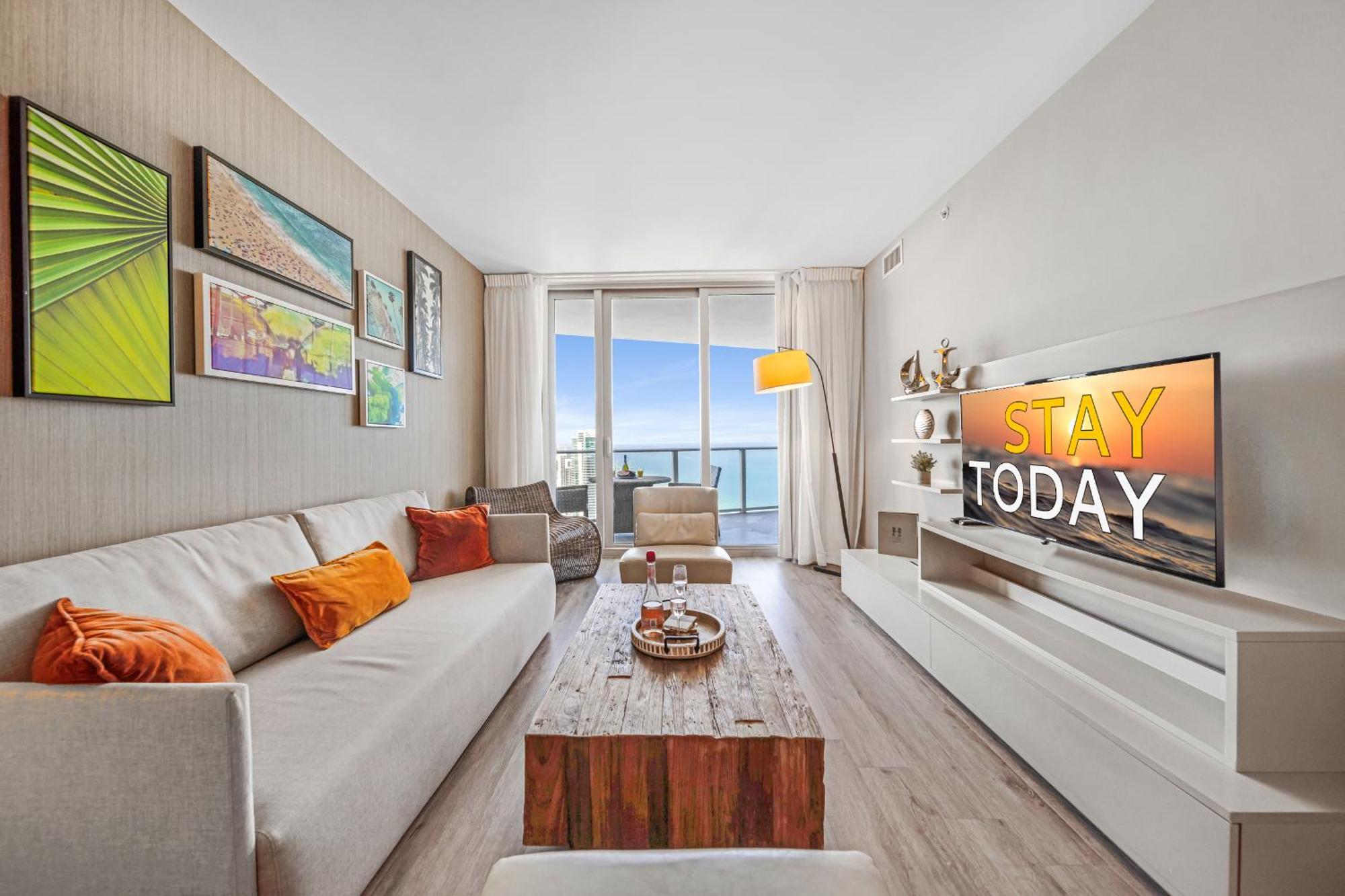Splendid - Oceanview 1bdr & 1ba Right On The Beach, Heated Pool, Gym Appartement Hollywood