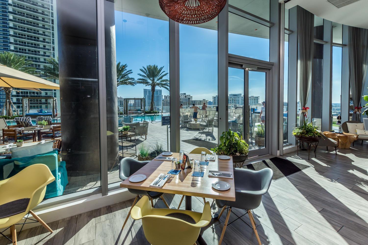 Splendid - Oceanview 1bdr & 1ba Right On The Beach, Heated Pool, Gym Appartement
