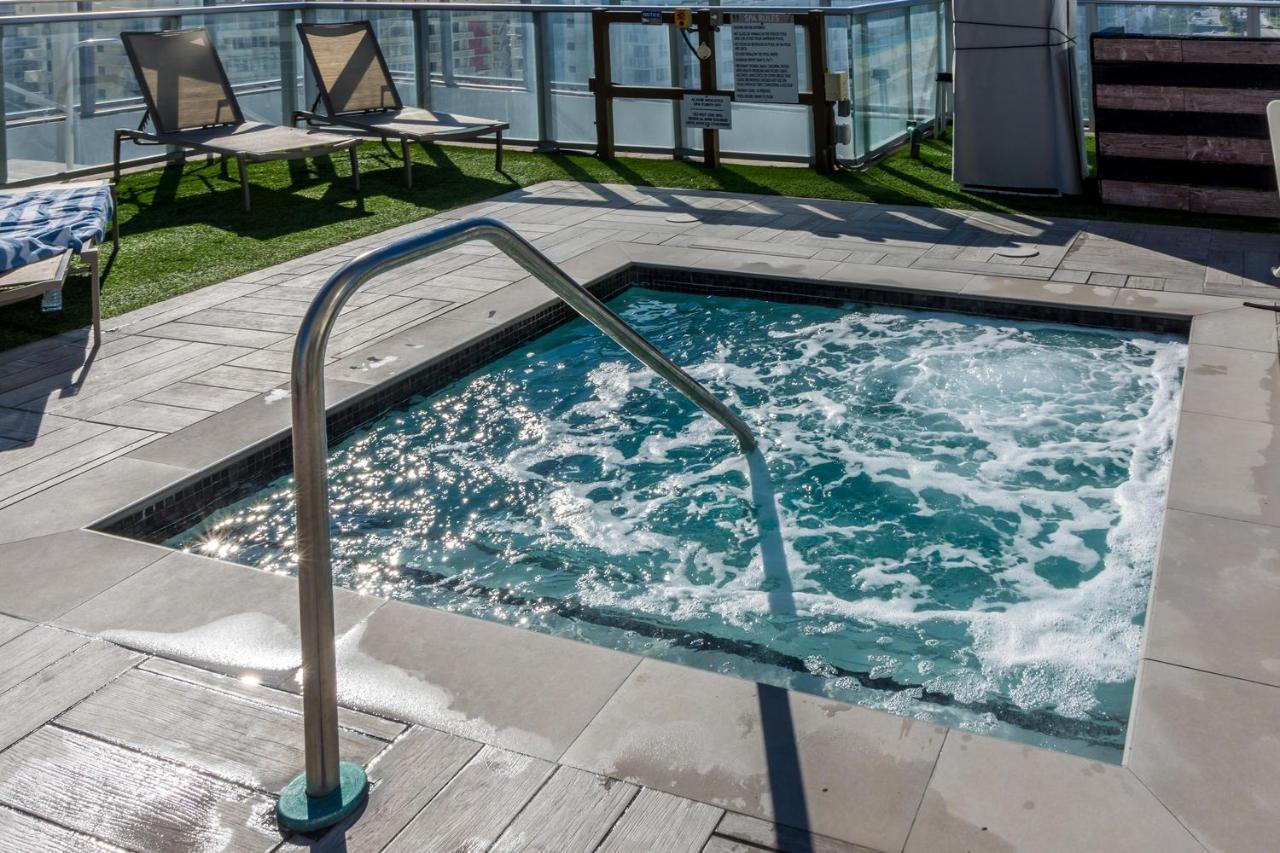 Appartamento Splendid - Oceanview 1bdr & 1ba Right On The Beach, Heated Pool, Gym Hollywood